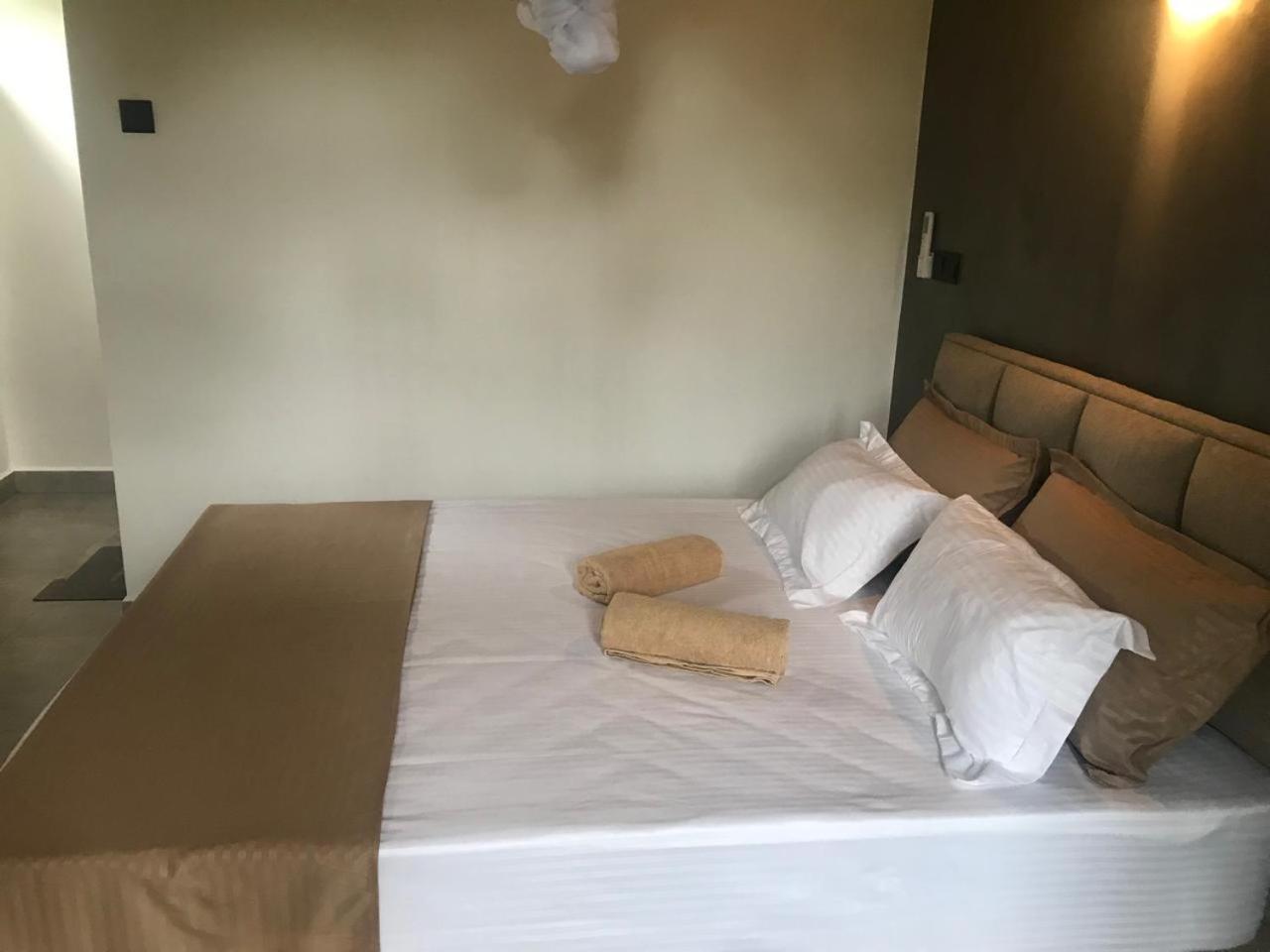 Flip Flop Inn 米瑞莎 外观 照片