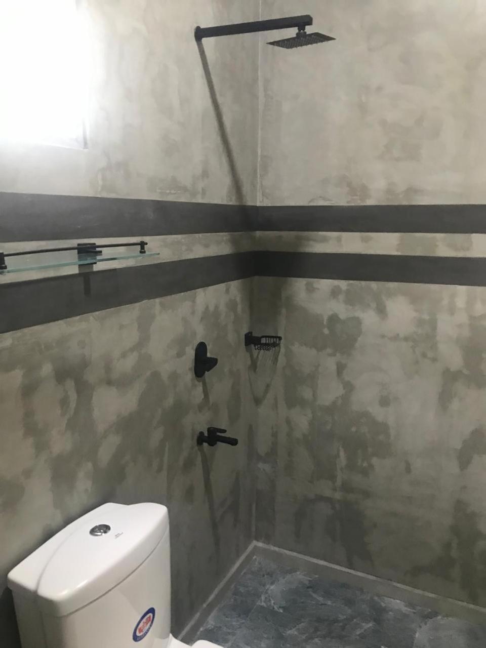 Flip Flop Inn 米瑞莎 外观 照片